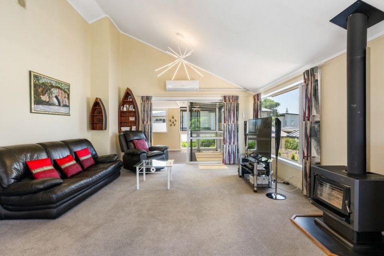 Photo of property in 200a Harbour View Road, Whangamata, 3620