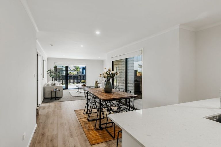 Photo of property in 19 Rehua Way, Papamoa, 3118