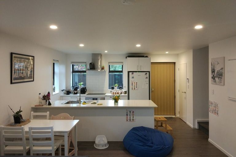 Photo of property in 4e Wattle Road, Sunnyvale, Auckland, 0612