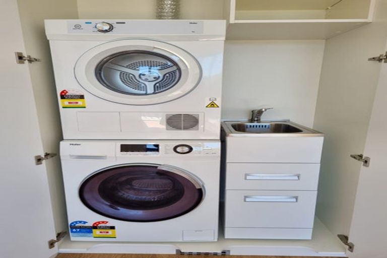 Photo of property in 2/6 Waverley Street, Sydenham, Christchurch, 8023