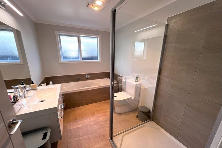 Photo of property in 107 Mawai Hakona Drive, Wallaceville, Upper Hutt, 5018