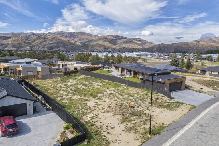 Photo of property in 25 Hosking Drive, Cromwell, 9310