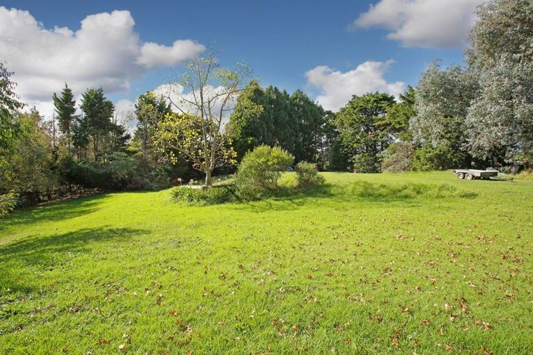 Photo of property in 102 Karaka Road, Karaka, Drury, 2578