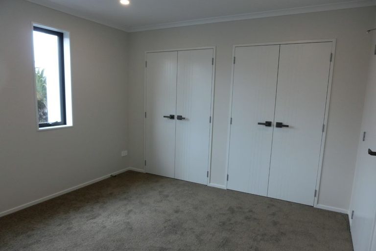 Photo of property in 8/66 Swanson Road, Henderson, Auckland, 0610