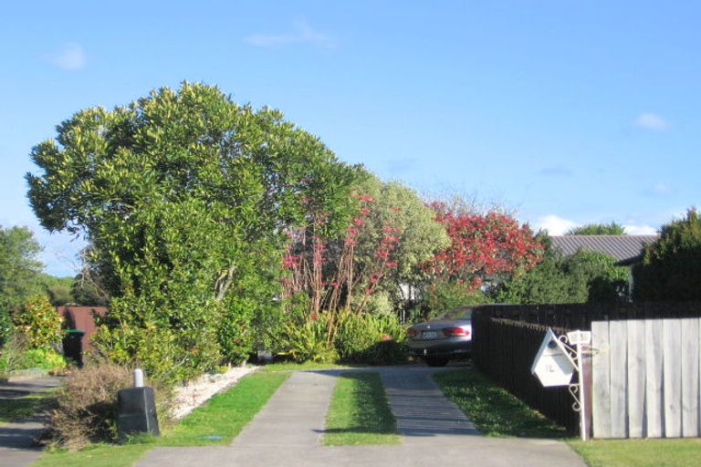 Photo of property in 14b Jasper Way, Papamoa Beach, Papamoa, 3118