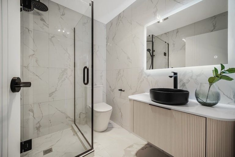 Photo of property in 7/26 Dale Crescent, Pakuranga, Auckland, 2010