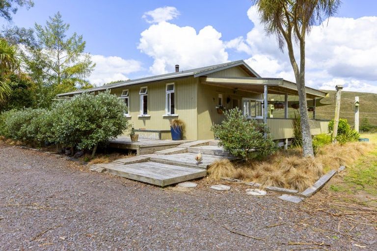 Photo of property in 312 Whangamata Road, Kinloch, Taupo, 3377