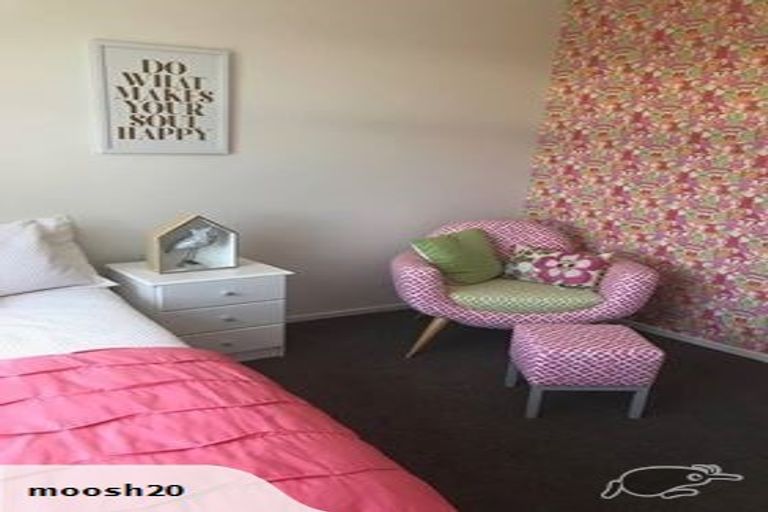 Photo of property in 14 Shillingford Boulevard, Rolleston, 7615