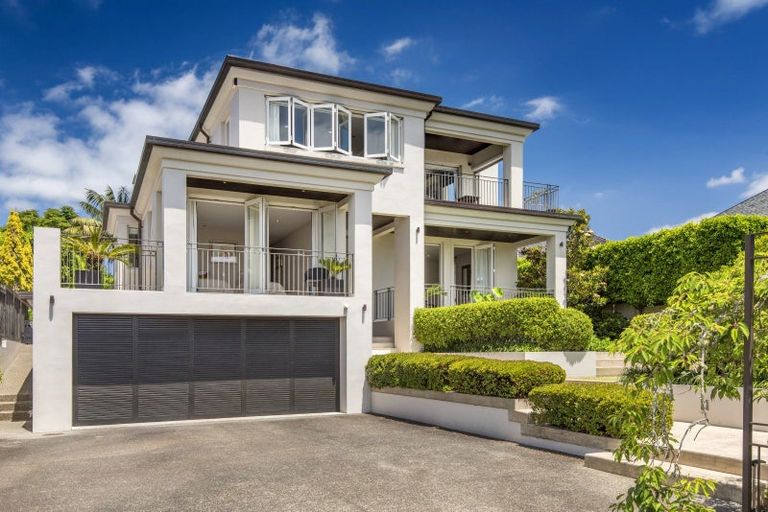 Photo of property in 23 Seacliffe Avenue, Belmont, Auckland, 0622