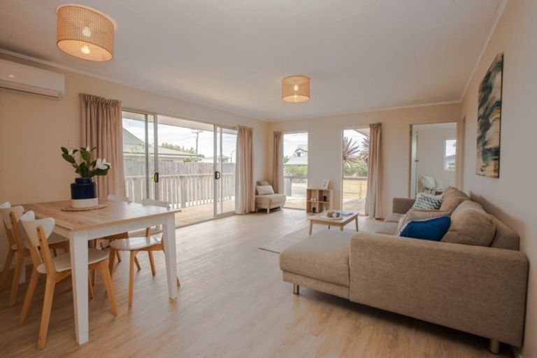 Photo of property in 283 Dickson Road, Papamoa Beach, Papamoa, 3118