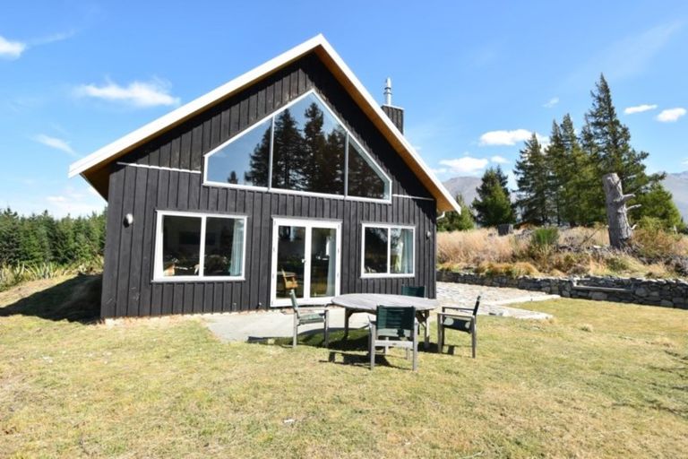 Photo of property in 110 Ohau Drive, Lake Ohau, Twizel, 9412