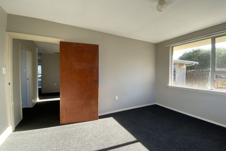 Photo of property in 16 Barrowclough Street, Hoon Hay, Christchurch, 8025