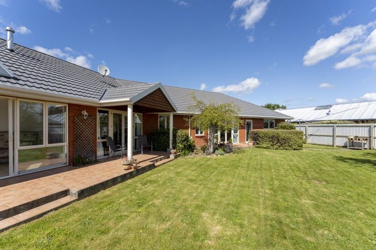 Photo of property in 5 Hilton Drive, Amberley, 7410