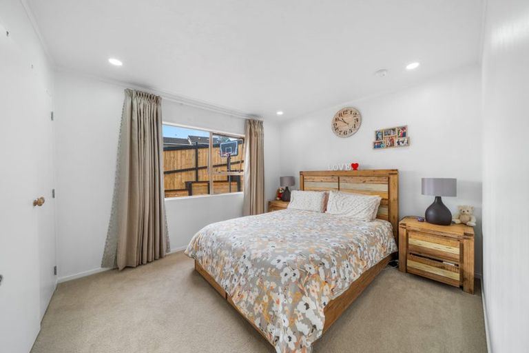 Photo of property in 46a Cambrian Street, Churton Park, Wellington, 6037