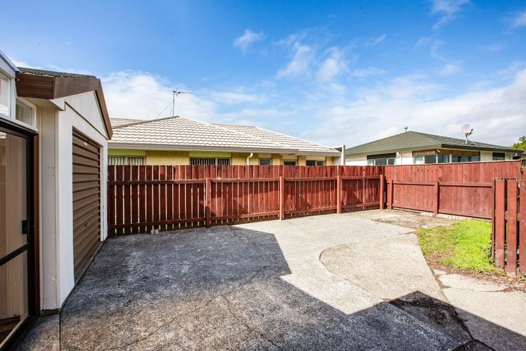 Photo of property in 282c Main Road, Tawa, Wellington, 5028