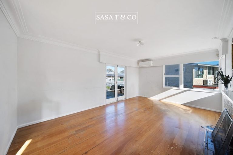 Photo of property in 43a Vine Street, Mangere East, Auckland, 2024