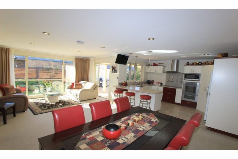 Photo of property in 20 Magnolia Drive, Springlands, Blenheim, 7201