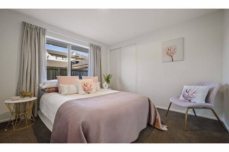 Photo of property in 4 Mollymawk Place, Woolston, Christchurch, 8023