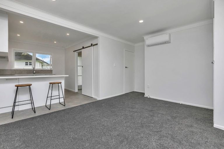 Photo of property in 5/19 Lake Pupuke Drive, Takapuna, Auckland, 0622
