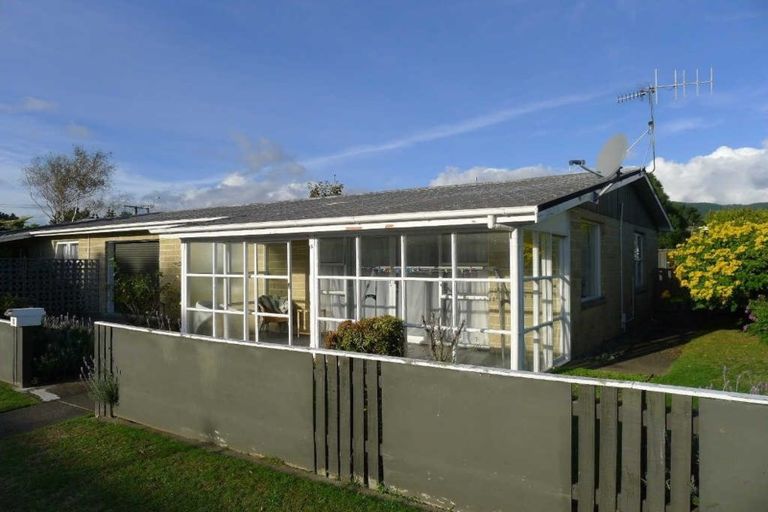 Photo of property in 3 Nola Avenue, Raumati Beach, Paraparaumu, 5032