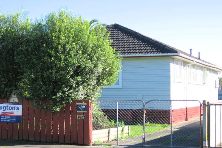 Photo of property in 6 Croall Crescent, St Andrews, Hamilton, 3200