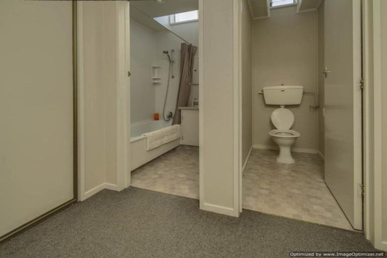 Photo of property in 2/11 Exeter Street, Stoke, Nelson, 7011