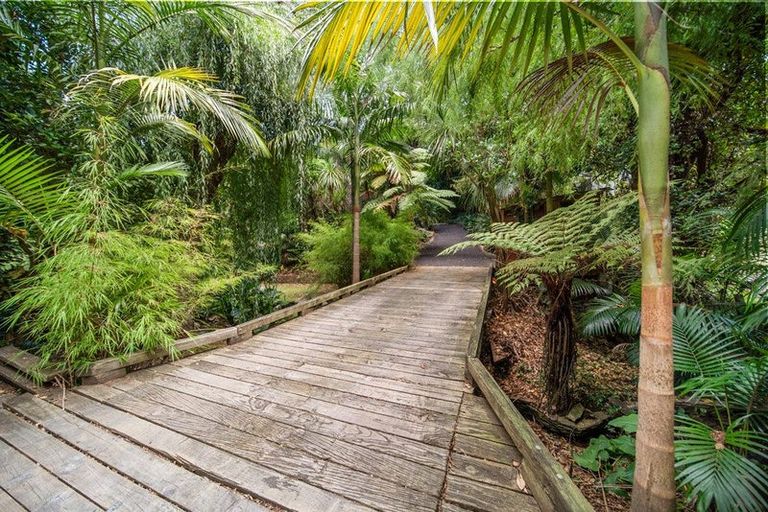 Photo of property in 2/38 Patons Road, Howick, Auckland, 2014