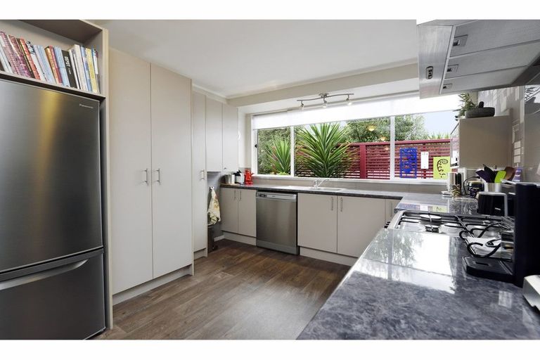 Photo of property in 59 Arbor-lea Avenue, Richmond, 7020