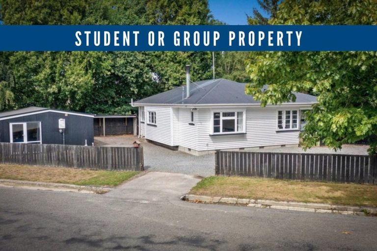 Photo of property in 15 Taramea Place, Addington, Christchurch, 8024