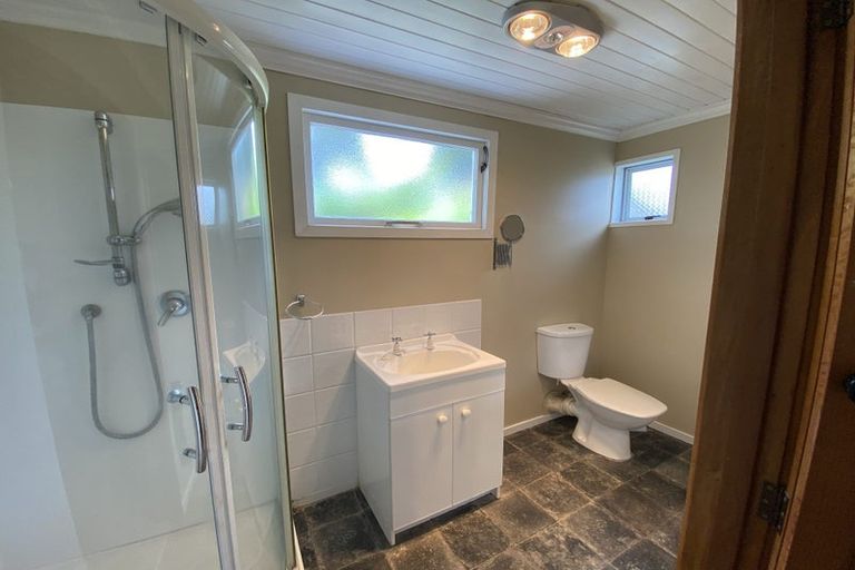 Photo of property in 5 Oak Street, Royal Oak, Auckland, 1023