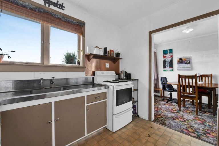 Photo of property in 38 Bedford Street, Eltham, 4322