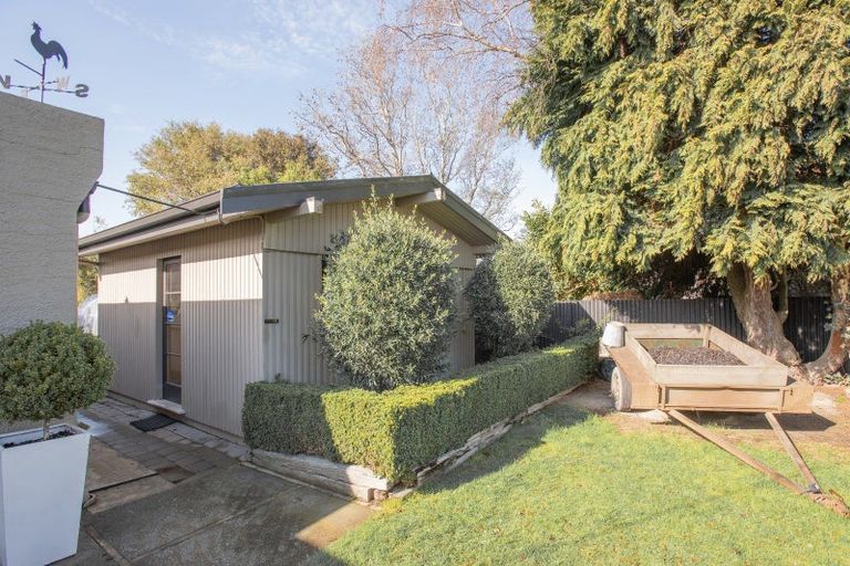 Photo of property in 135 Park Street, Winton, 9720