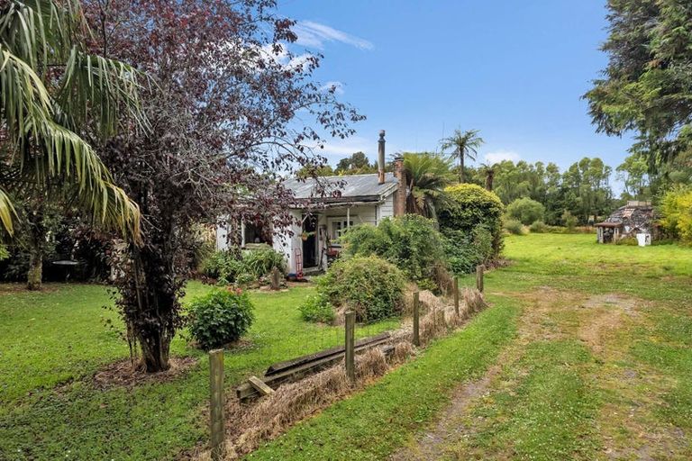 Photo of property in 33 Maraeroa Road, Mamaku, 3020