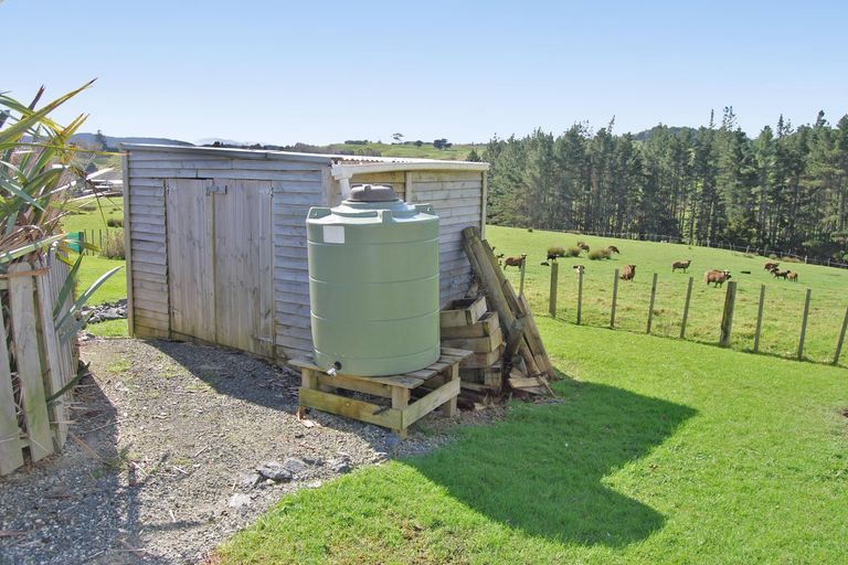 Photo of property in 56 Wattle Lane, Kaiwaka, 0573