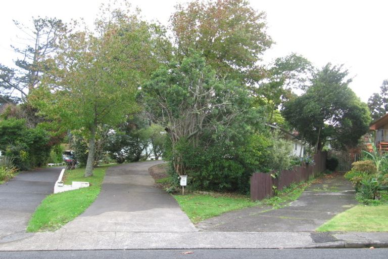 Photo of property in 32 Preston Avenue, Henderson, Auckland, 0610