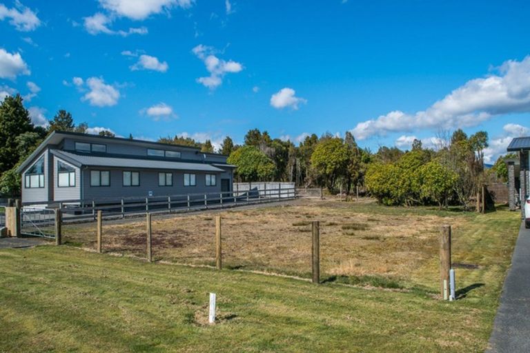 Photo of property in 17 Findlay Street, National Park, Owhango, 3989