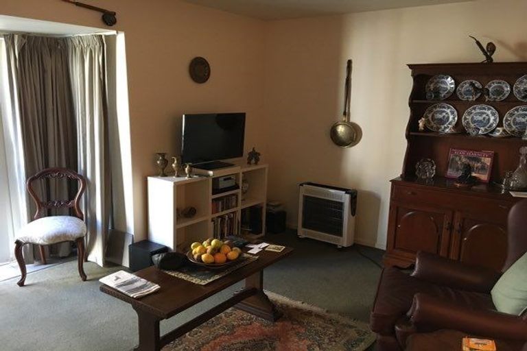 Photo of property in 2/35 Ely Street, Christchurch Central, Christchurch, 8013