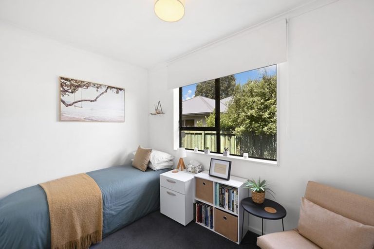 Photo of property in 72a Sandwich Road, St Andrews, Hamilton, 3200