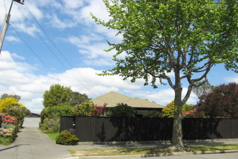 Photo of property in 5 Glencoe Street, Burnside, Christchurch, 8053