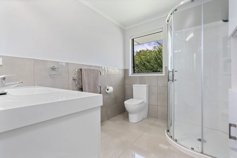 Photo of property in 10 Awhitu Road, Kerikeri, 0230