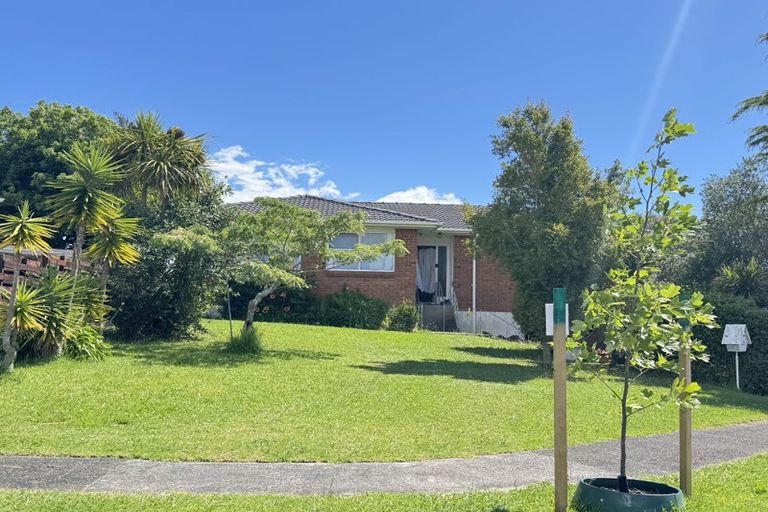 Photo of property in 14 Ellison Place, Pakuranga Heights, Auckland, 2010