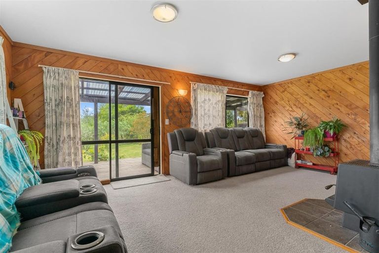 Photo of property in 34 Naumai Road, Tauhoa, Warkworth, 0984