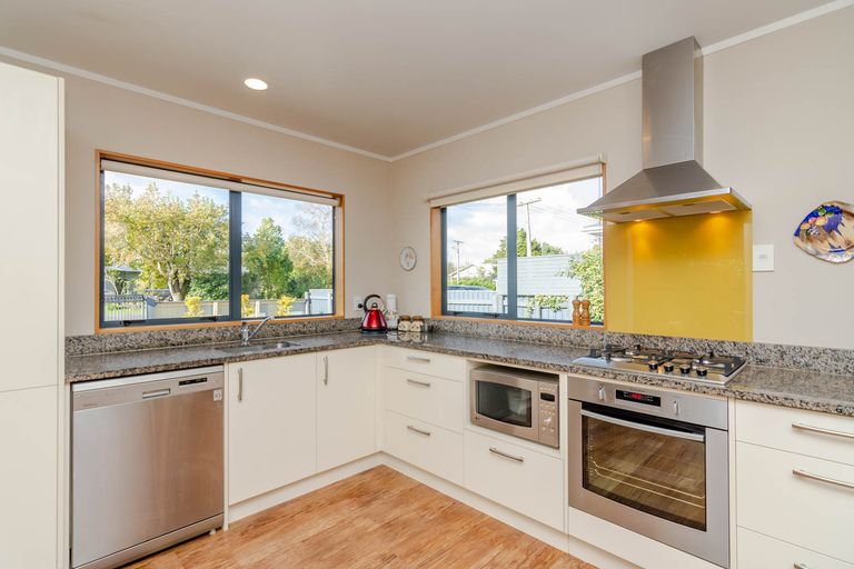 Photo of property in 62 Reading Street, Greytown, 5712