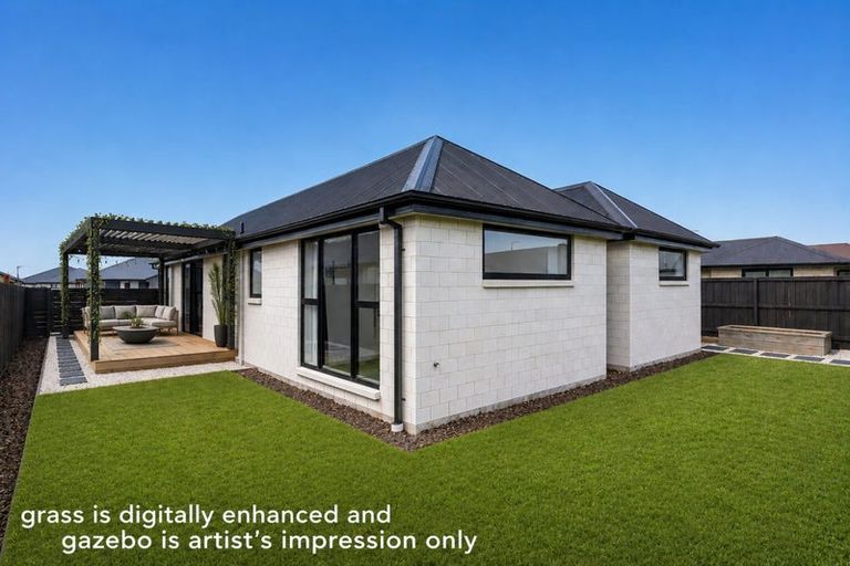 Photo of property in 18 Grimwood Street, Woodend, 7610