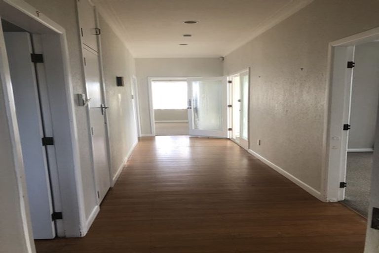 Photo of property in 5a View Road, Papakura, 2110