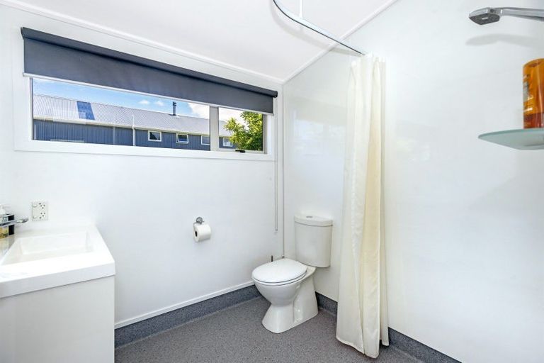 Photo of property in 95 Ymca Road, Mahia, 4198
