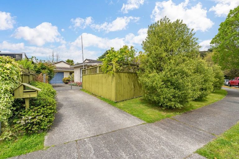 Photo of property in 3 Amber Grove, Birchville, Upper Hutt, 5018