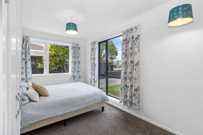 Photo of property in 8 Blake Street, New Brighton, Christchurch, 8061