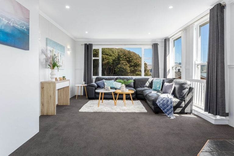 Photo of property in 40 Papakowhai Road, Papakowhai, Porirua, 5024