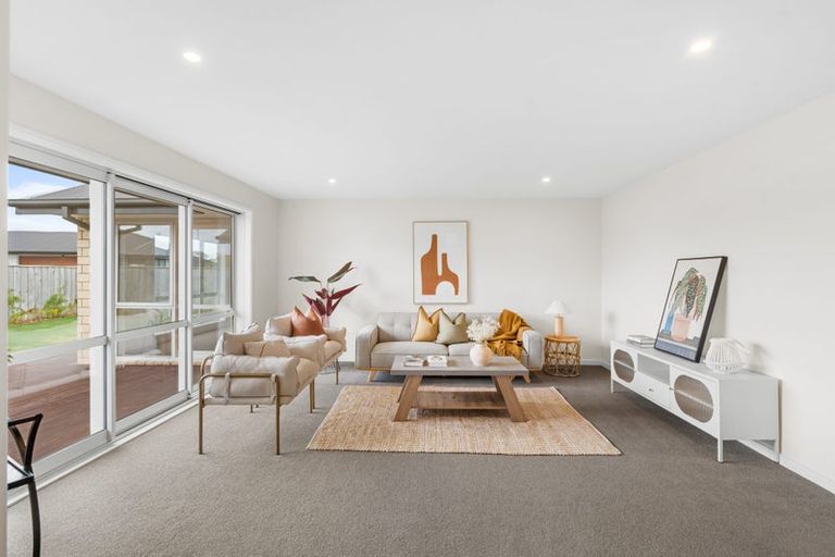 Photo of property in 59 Tiritiri Moana Drive, Pegasus, 7612